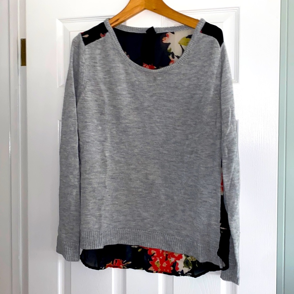 Madison Lilly Aziz Floral Back Panel Gray Sweater